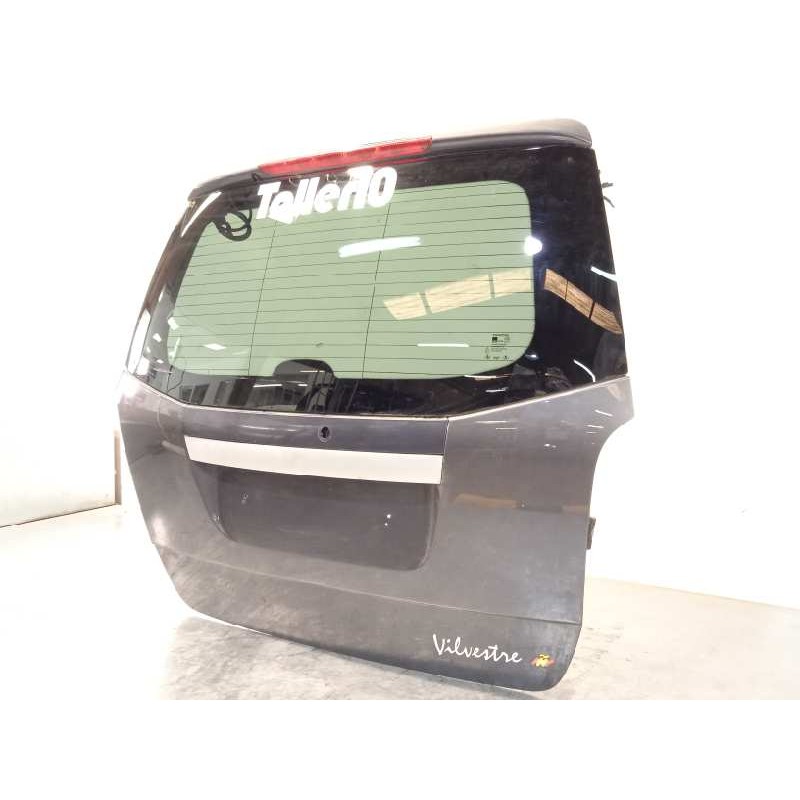 Recambio de porton trasero para ssangyong rexton 2.7 turbodiesel cat referencia OEM IAM 6400108302  