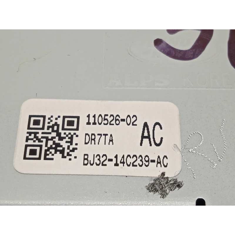 Recambio de mando climatizador para land rover evoque 2.2 td4 cat referencia OEM IAM BJ3214C239AC  LR028206