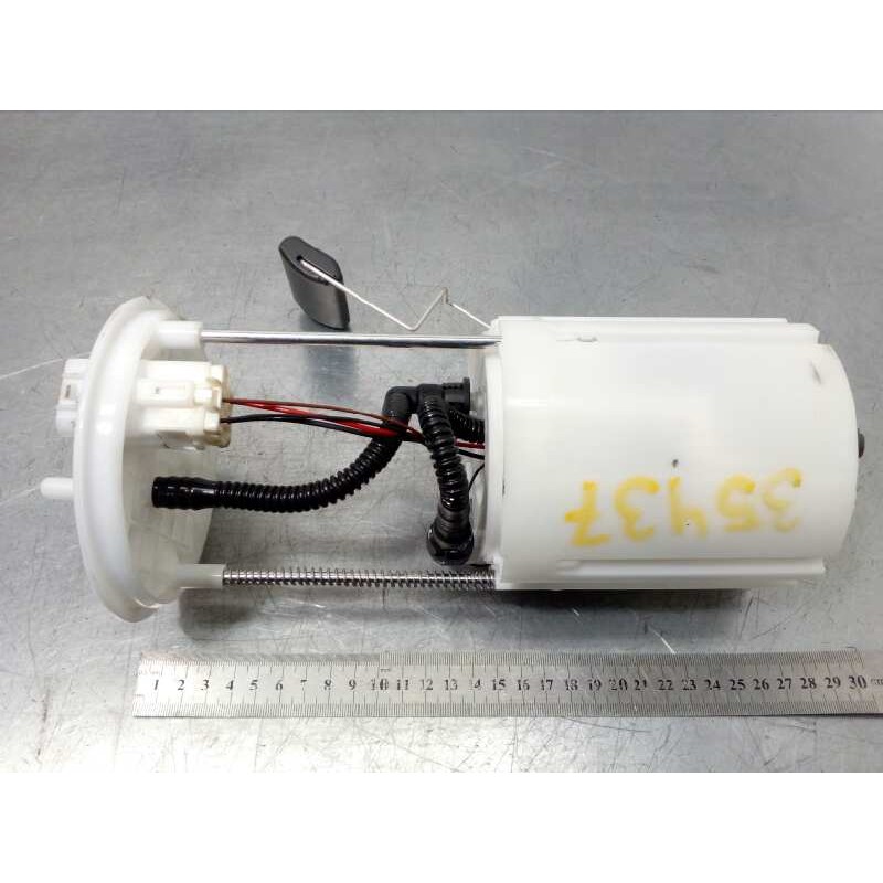 Recambio de bomba combustible para hyundai ix35 2.0 cat referencia OEM IAM 311102Y000  1000882260