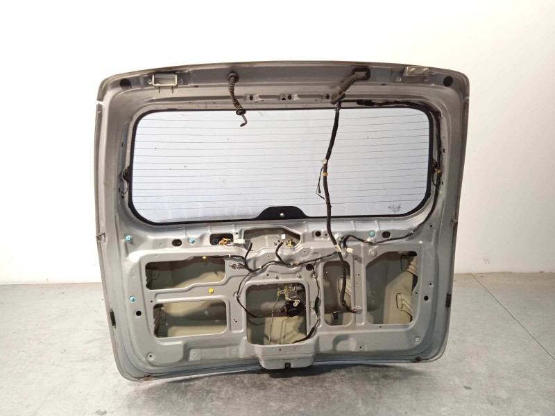 Recambio de porton trasero para kia carnival 2.9 crdi cat referencia OEM IAM 737004D032  