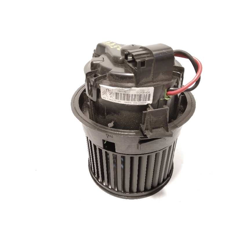 Recambio de motor calefaccion para peugeot 208 1.6 16v hdi fap referencia OEM IAM T1013140A  1608182080