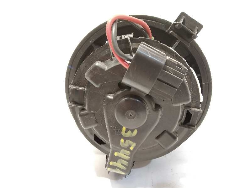 Recambio de motor calefaccion para peugeot 208 1.6 16v hdi fap referencia OEM IAM T1013140A  1608182080
