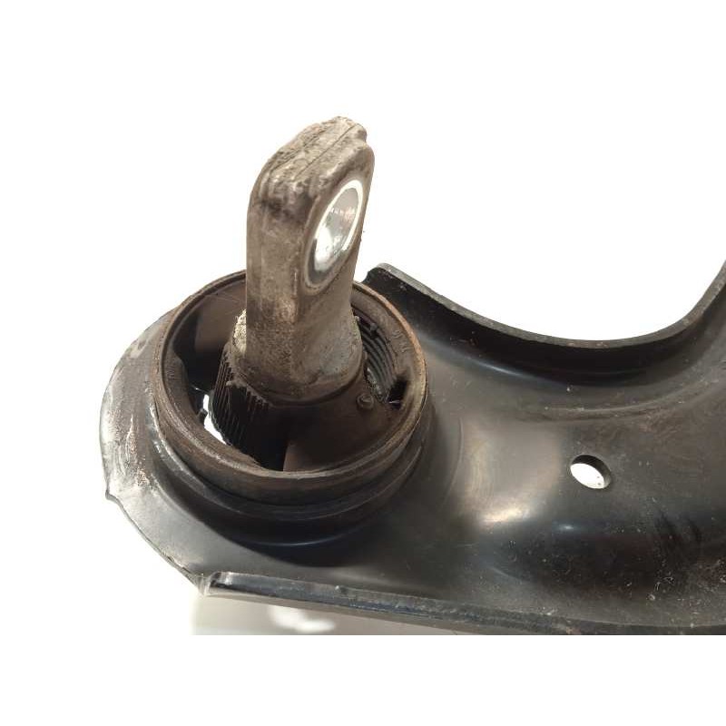 Recambio de brazo suspension inferior trasero derecho para toyota rav4 referencia OEM IAM 4876042070  