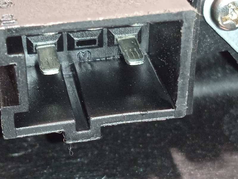 Recambio de elevalunas trasero derecho para mercedes-benz clase glc (w253) glc 220 d 4matic referencia OEM IAM A2537308002  A213