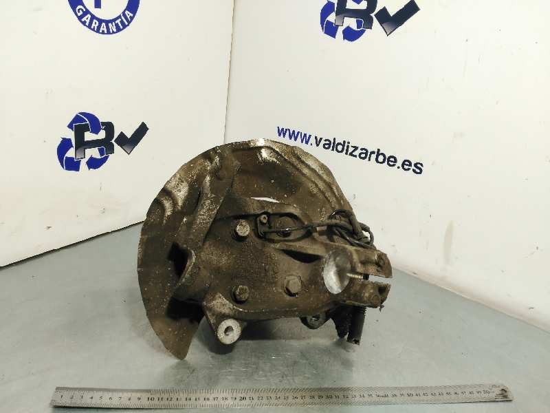 Recambio de mangueta delantera derecha para bmw serie 3 touring (e91) 318d referencia OEM IAM 6764444  