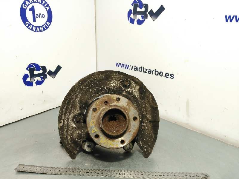 Recambio de mangueta delantera derecha para bmw serie 3 touring (e91) 318d referencia OEM IAM 6764444  