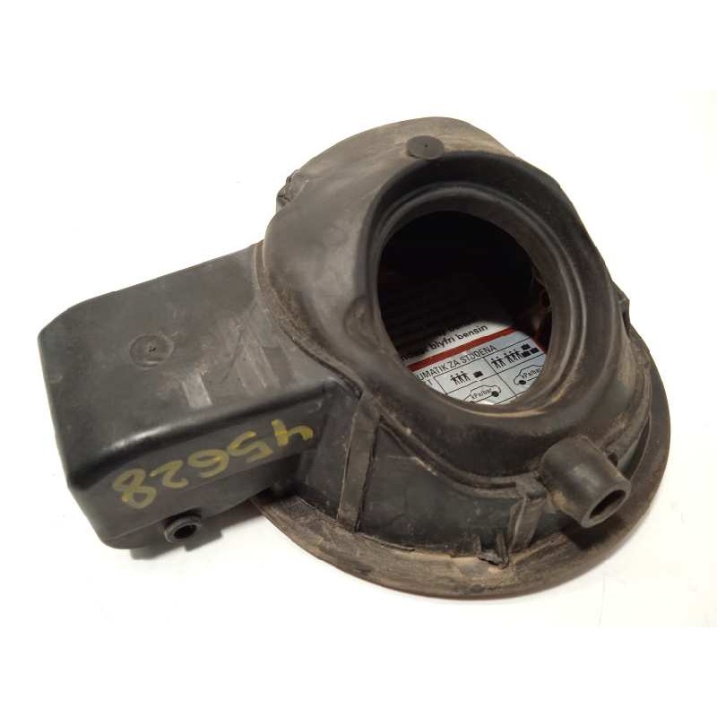 Recambio de tapa exterior combustible para skoda fabia (5j2 ) style referencia OEM IAM 5J6809857A  