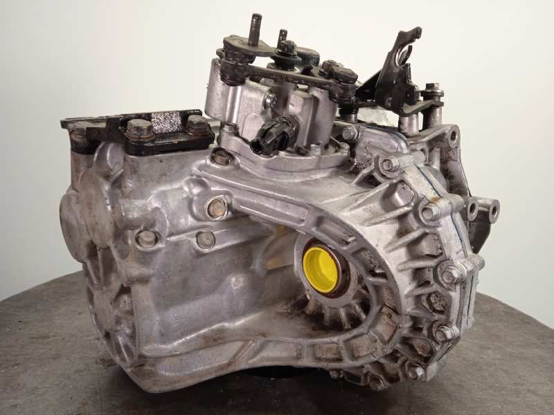 Recambio de caja cambios para hyundai sonata (nf) 2.0 crdi comfort i referencia OEM IAM S619JC  4300024440