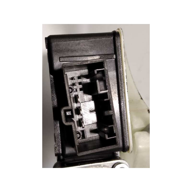 Recambio de elevalunas trasero izquierdo para seat arona reference plus referencia OEM IAM 6F0839461B  5Q0959407