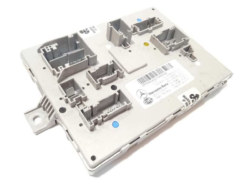 Recambio de caja reles / fusibles para mercedes-benz clase glc (w253) glc 220 d 4matic referencia OEM IAM A2229006014  5DK010775