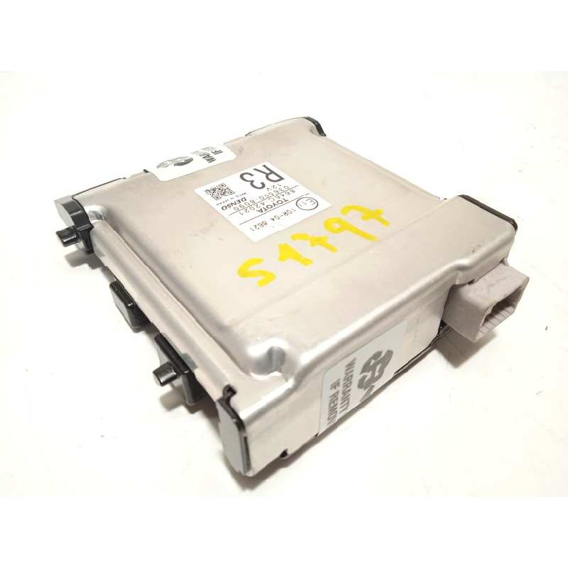 Recambio de modulo electronico para toyota rav 4 advance hybrid referencia OEM IAM 8646C42021  