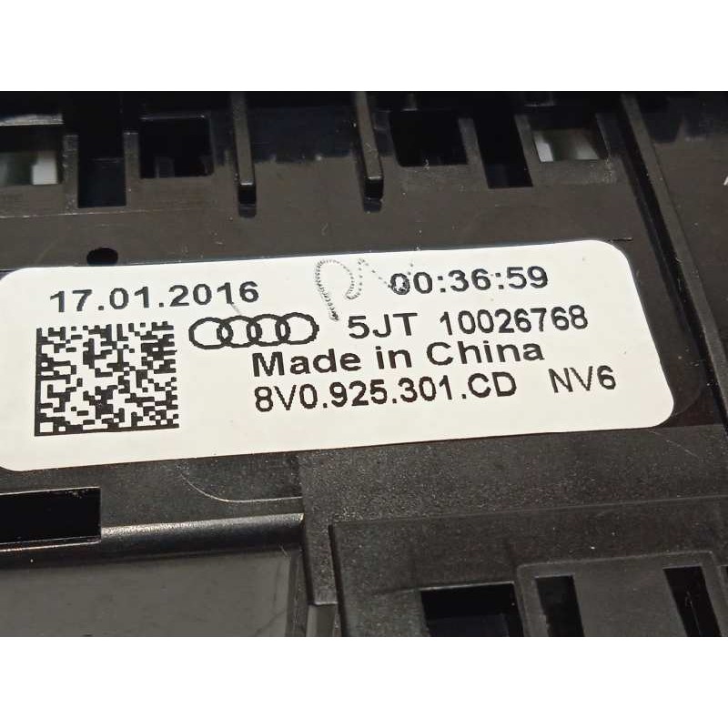 Recambio de mando multifuncion para audi a3 sportback (8va) ambiente referencia OEM IAM 8V0925301CD  8V0925301CDNV6