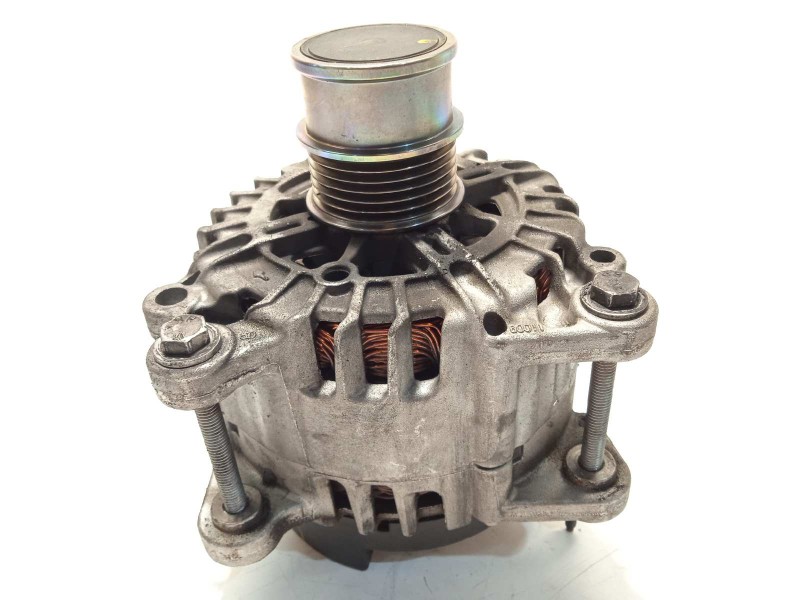 Recambio de alternador para volkswagen golf vii lim. edition bluemotion referencia OEM IAM 04C903023M 2715992A TG14C103