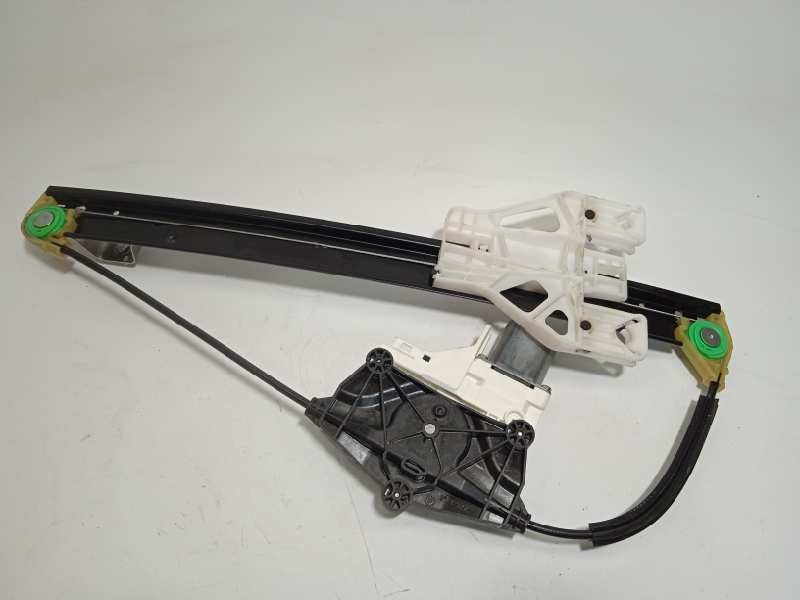 Recambio de elevalunas trasero derecho para audi q3 (8ug) attraction referencia OEM IAM 8U0839462 TR38U0839462 8K0959812A