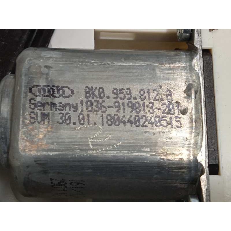 Recambio de elevalunas trasero derecho para audi q3 (8ug) attraction referencia OEM IAM 8U0839462 TR38U0839462 8K0959812A