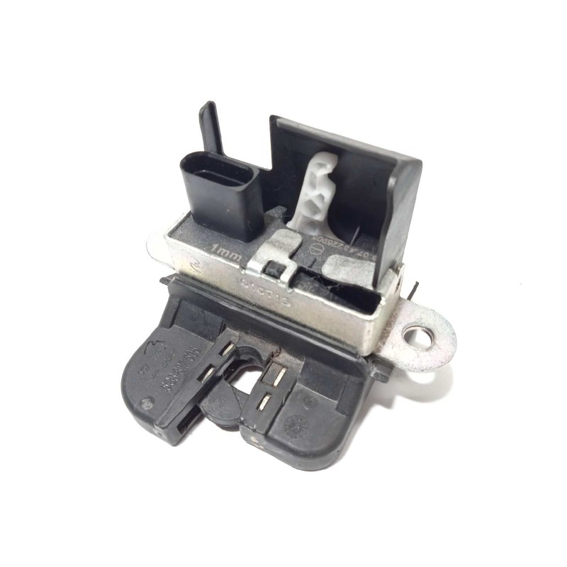 Recambio de cerradura maletero / porton para volkswagen golf vii lim. edition bluemotion referencia OEM IAM 5G6827505  5G6827505