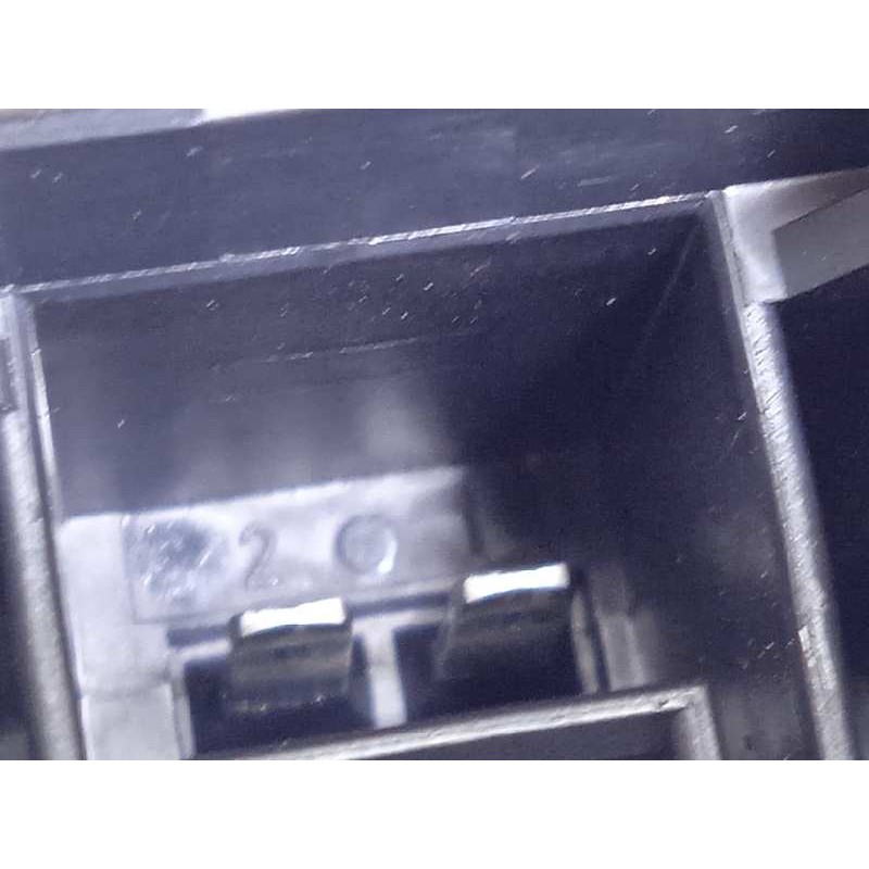 Recambio de elevalunas trasero izquierdo para audi q3 (8ug) attraction referencia OEM IAM 8U0839461 TR38U0839461 8K0959811A