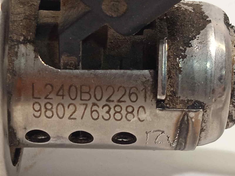 Recambio de inyector para peugeot 508 sw active referencia OEM IAM 9802763880  