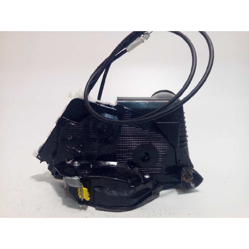 Recambio de cerradura puerta delantera izquierda para toyota yaris 1.3 16v cat referencia OEM IAM 690400D520  