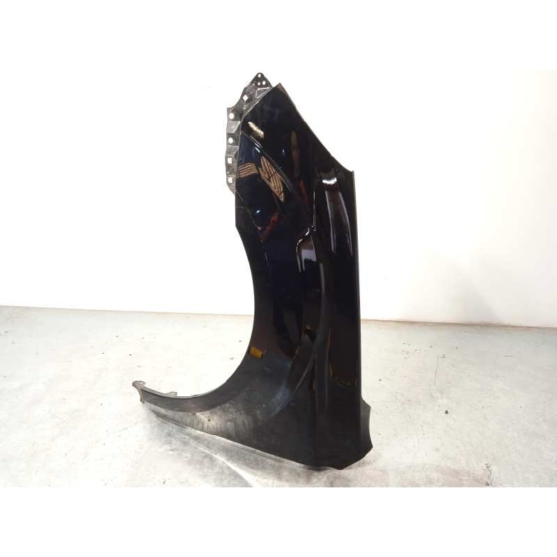 Recambio de aleta delantera izquierda para subaru legacy kombi/outback b14 2.0 diesel cat referencia OEM IAM 57120AJ0509P  