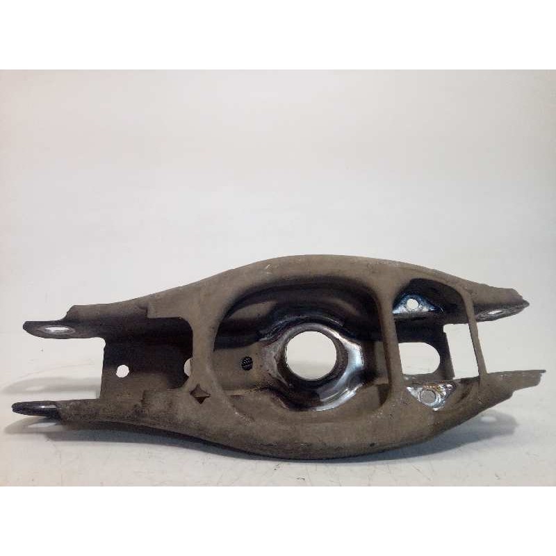 Recambio de brazo suspension inferior trasero derecho para bmw x1 (e84) sdrive 16d referencia OEM IAM 33326772899  