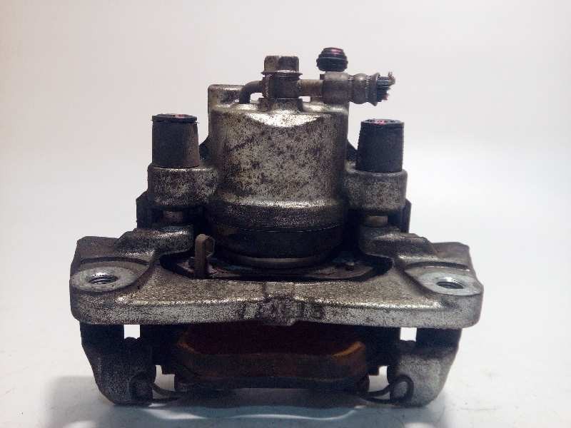 Recambio de pinza freno delantera derecha para toyota yaris 1.3 16v cat referencia OEM IAM 477300D070  