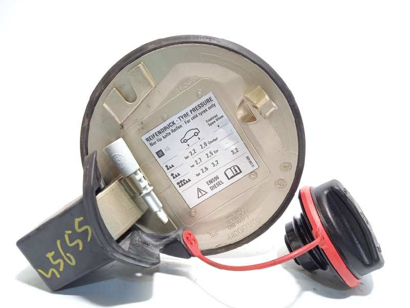 Recambio de tapa exterior combustible para opel corsa d sport referencia OEM IAM 13183307  