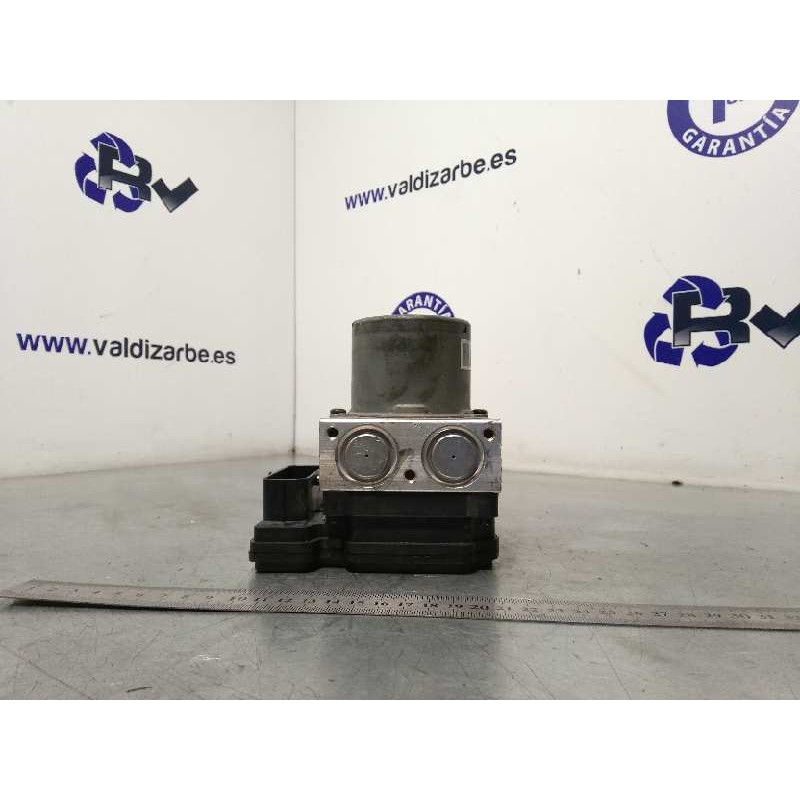 Recambio de abs para hyundai i20 city s referencia OEM IAM 589101J270 1J58930800 1J58920800