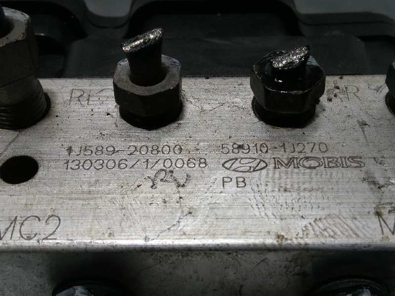 Recambio de abs para hyundai i20 city s referencia OEM IAM 589101J270 1J58930800 1J58920800