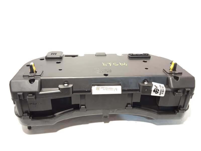 Recambio de cuadro instrumentos para toyota avensis (t27) active referencia OEM IAM 8380005L70  MB2574604960