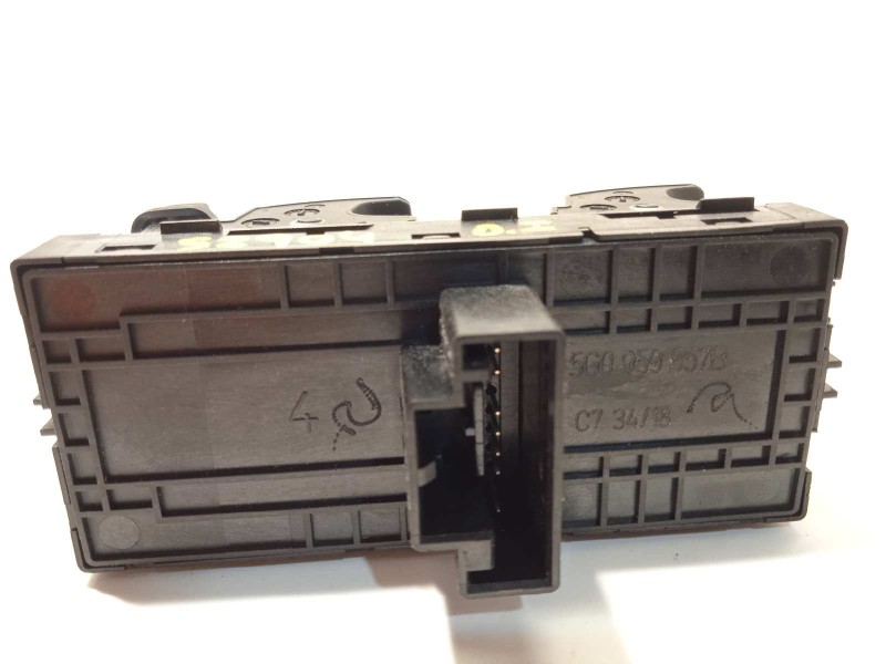 Recambio de mando elevalunas delantero izquierdo para volkswagen golf vii lim. edition bluemotion referencia OEM IAM 5G0959857B 