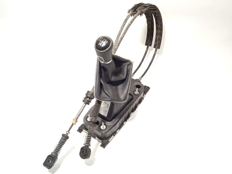 Recambio de palanca cambio para volkswagen golf vii lim. edition bluemotion referencia OEM IAM 5Q0711049AN  