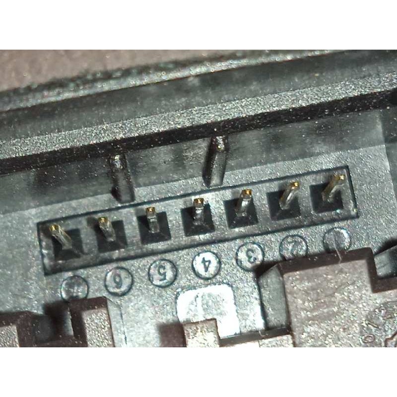 Recambio de cerradura puerta delantera derecha para skoda spaceback (5h) 1.6 tdi dpf referencia OEM IAM 5E1837016A  