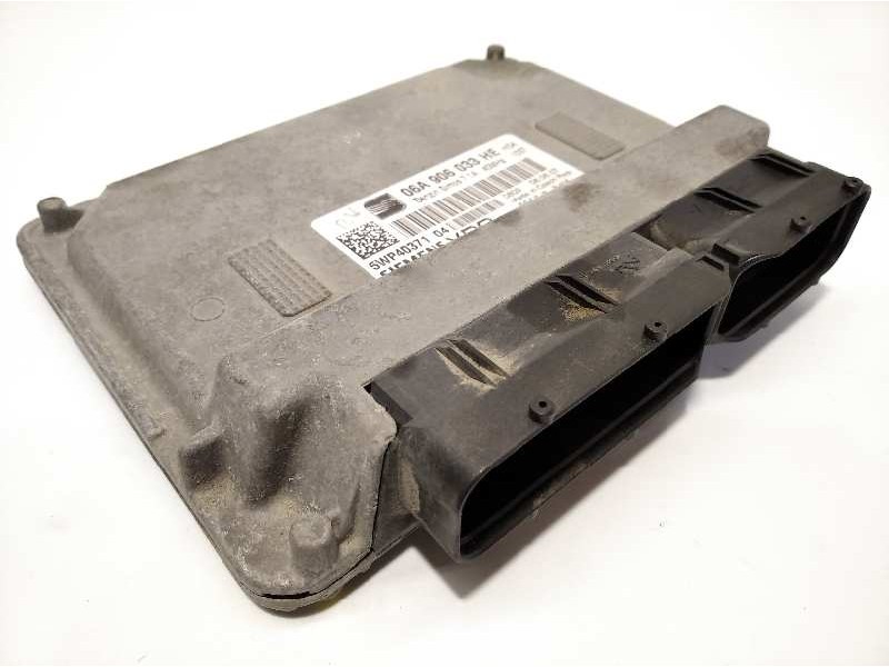 Recambio de centralita motor uce para seat leon (1p1) stylance / style referencia OEM IAM 06A906033HE  5WP40371