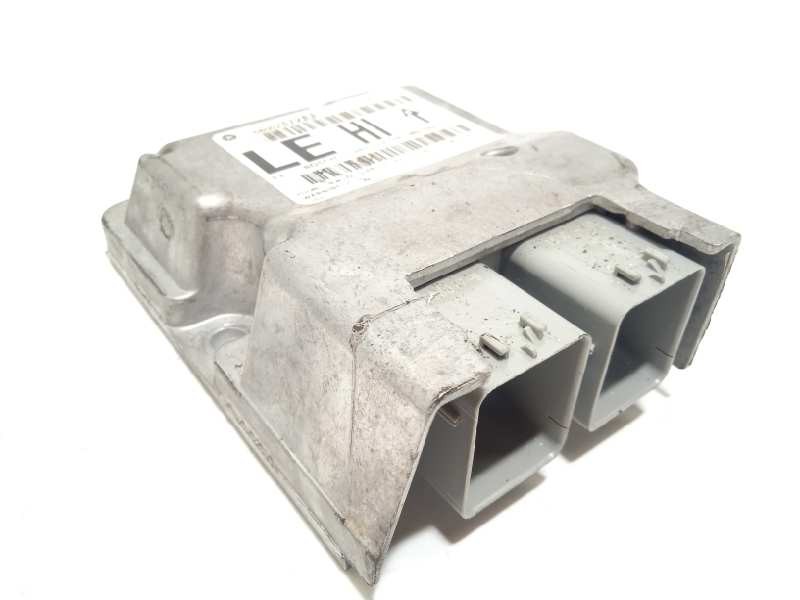 Recambio de centralita airbag para chrysler 300 c 3.0 crd referencia OEM IAM 68002372AA  