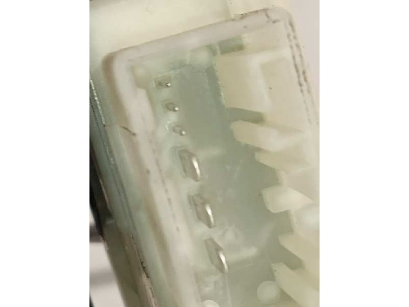 Recambio de elevalunas delantero derecho para skoda spaceback (5h) 1.6 tdi dpf referencia OEM IAM 5JA959812K  