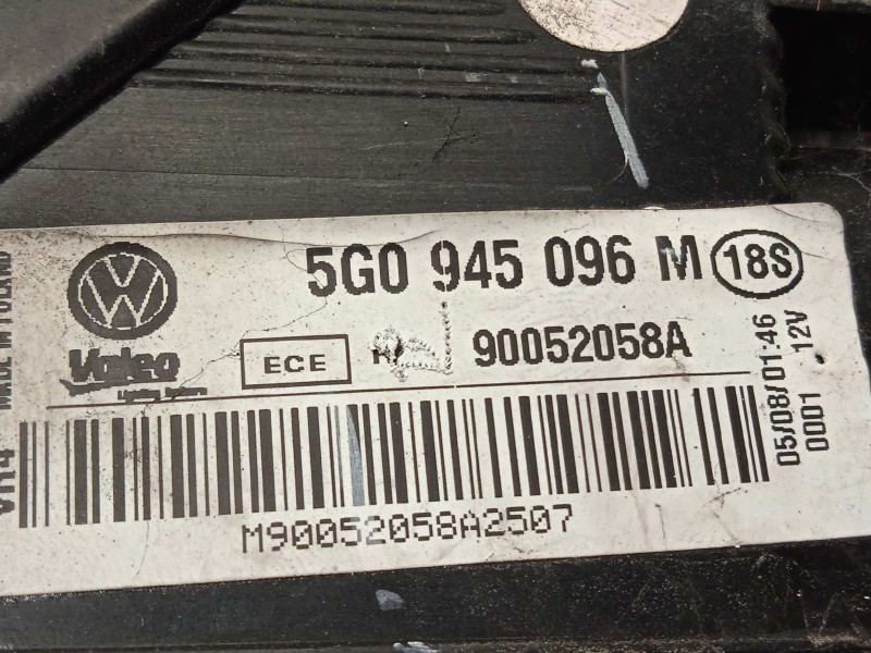 Recambio de piloto trasero derecho para volkswagen golf vii lim. edition bluemotion referencia OEM IAM 5G0945096M  