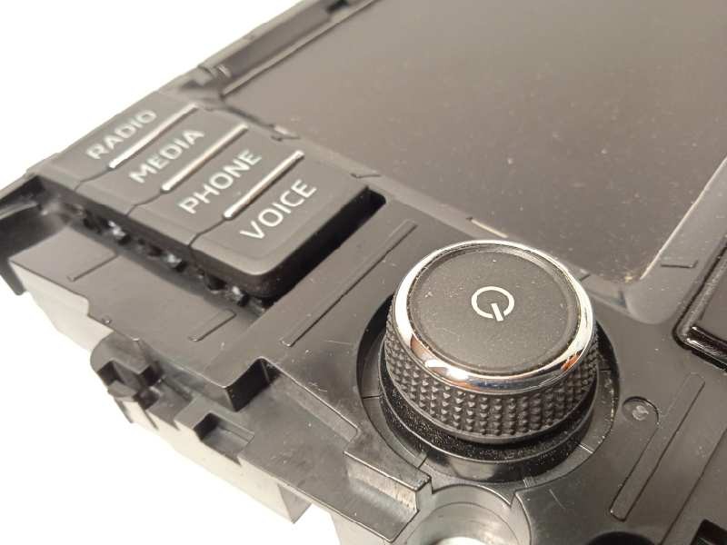 Recambio de pantalla multifuncion para skoda spaceback (5h) 1.6 tdi dpf referencia OEM IAM 5JA919604A  