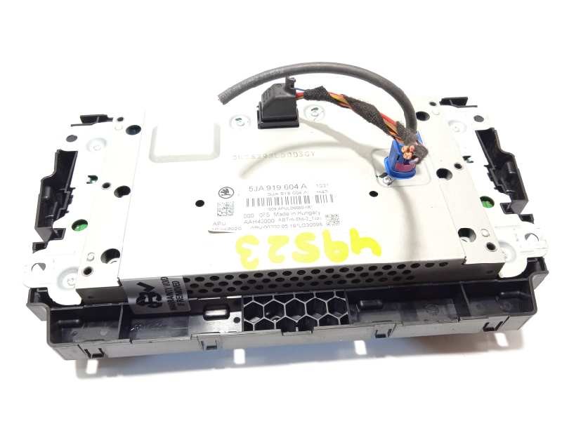Recambio de pantalla multifuncion para skoda spaceback (5h) 1.6 tdi dpf referencia OEM IAM 5JA919604A  