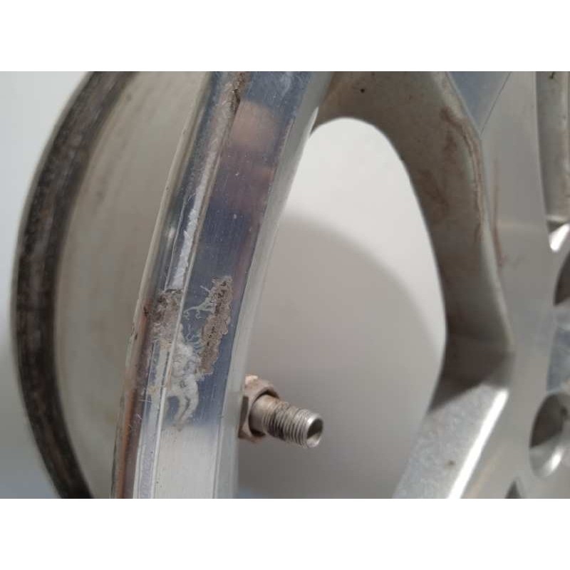 Recambio de llanta para chrysler 300 c 3.0 crd referencia OEM IAM 1DP35TRMAA  