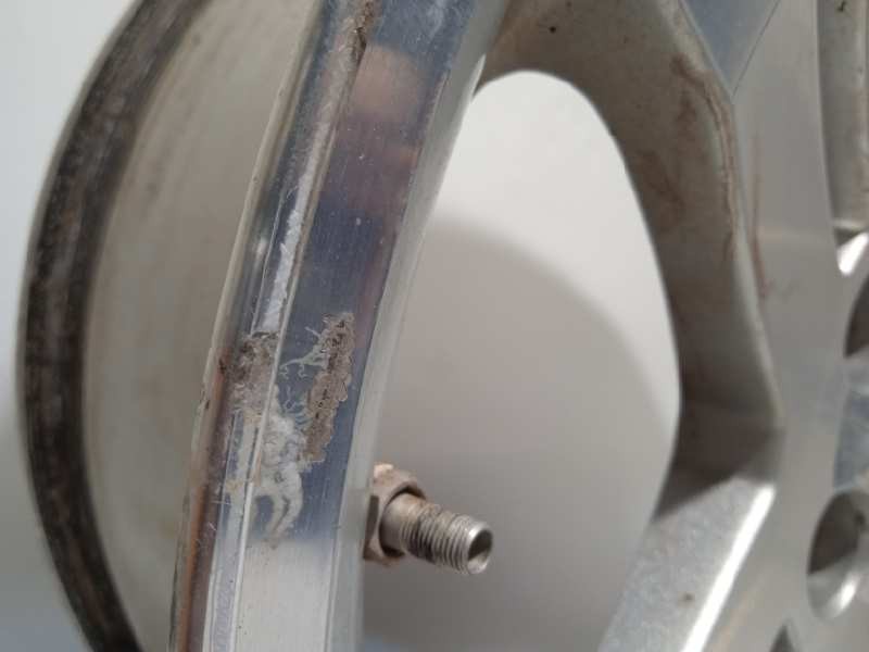 Recambio de llanta para chrysler 300 c 3.0 crd referencia OEM IAM 1DP35TRMAA  