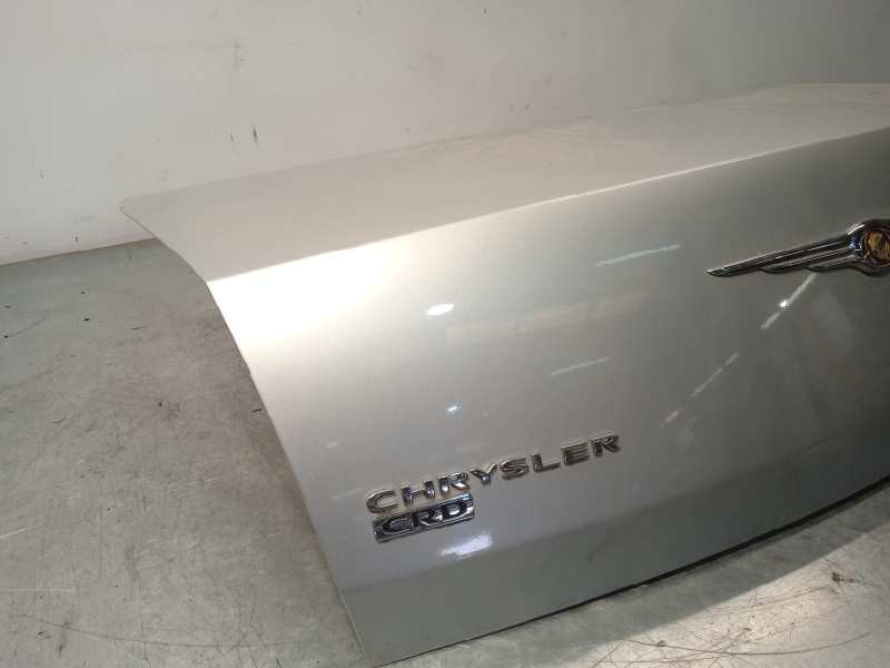 Recambio de tapa maletero para chrysler 300 c 3.0 crd referencia OEM IAM 5134207AE  