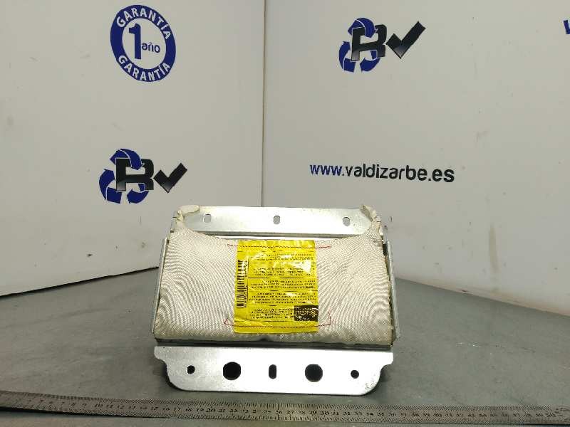 Recambio de airbag delantero derecho para kia sorento 2.5 crdi cat referencia OEM IAM 845003E600  