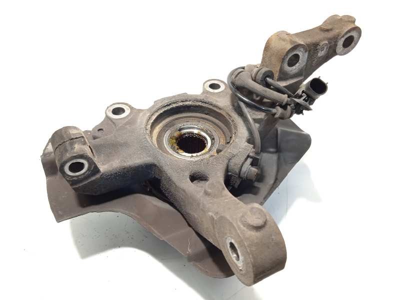 Recambio de mangueta delantera derecha para fiat linea (110) dynamic referencia OEM IAM 52044709  