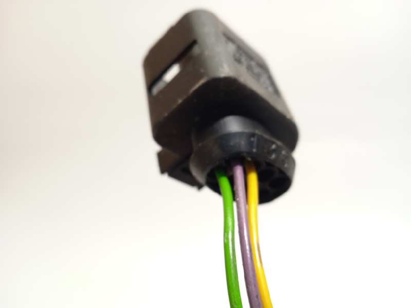 Recambio de retrovisor derecho para seat leon (1p1) 1.4 16v referencia OEM IAM 1P1857508L  1P1857508L9B9