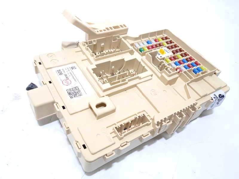 Recambio de caja reles / fusibles para hyundai kona 1.0 tgdi cat referencia OEM IAM 91951J9060  