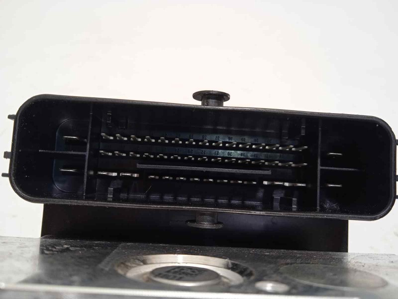 Recambio de abs para volkswagen passat variant (cb5) 2.0 bluemotion referencia OEM IAM 5Q0614517GD 28516335243 10022026584