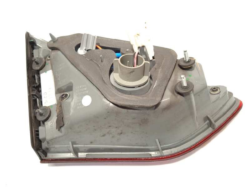 Recambio de piloto trasero derecho interior para hyundai i30 (gd) 1.4 cat referencia OEM IAM 92404A5010  