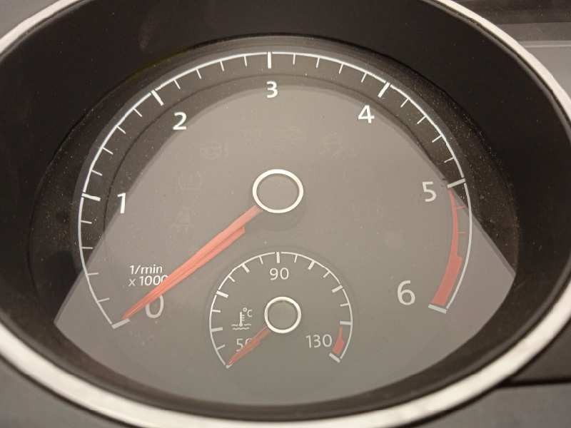 Recambio de cuadro instrumentos para volkswagen golf vii lim. (5g1) 1.6 16v tdi dpf referencia OEM IAM 5G1920741C  