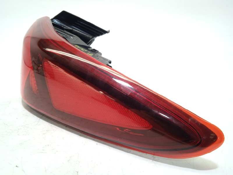 Recambio de piloto trasero derecho para hyundai kona 1.0 tgdi cat referencia OEM IAM 92402J9500  